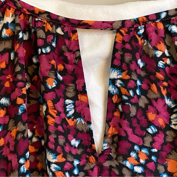 Floral Flowy Top - Picture 3 of 10